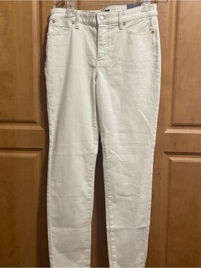 Talbots Cream Denim Jeans with Branded Button
